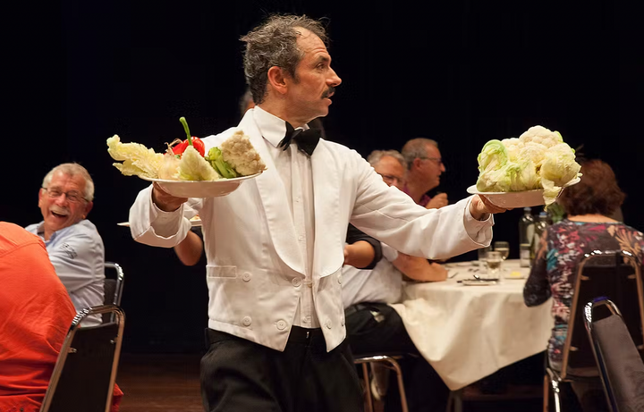 Faulty Towers The Dining Experience