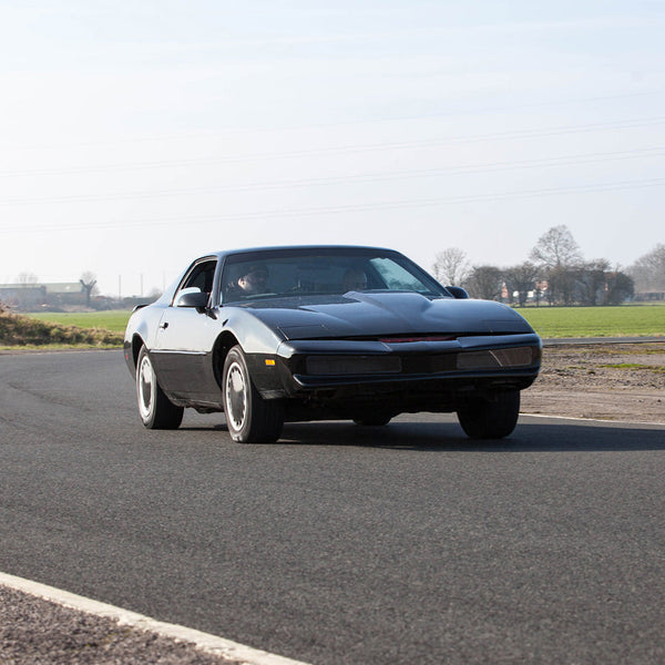 Knight-Rider Driving Thrill at the Three Sisters Race Circuit